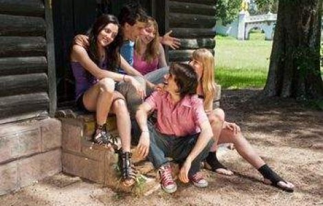  Top  Esti student? Afla ce statut si noi drepturi ai