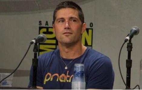Matthew Fox a agresat o femeie