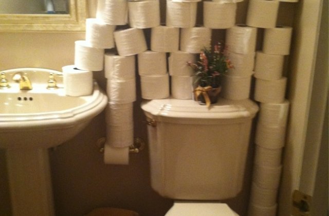 7 imagini cu oameni carora le-a fost atinsa limita rabdarii