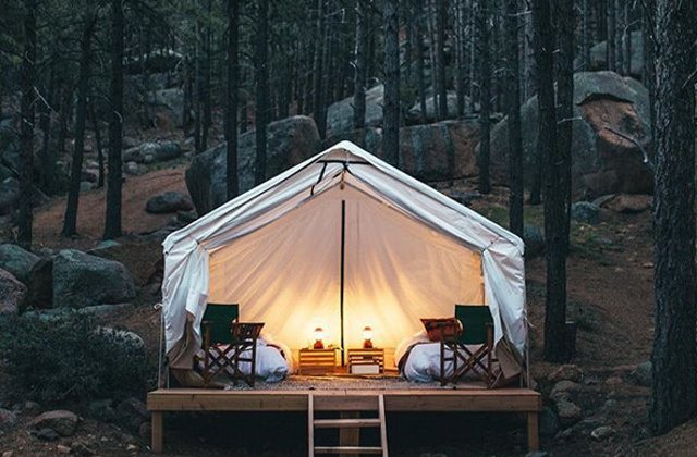 10+1 imagini care te vor motiva sa mergi in vacanta cu cortul macar o data in viata