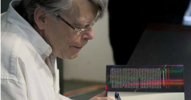  Top  14 scriitori celebri carora editurile le-au refuzat cartile