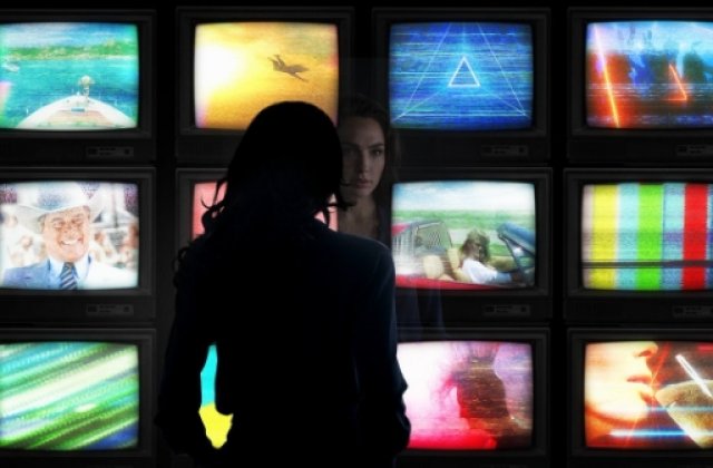 Primele imagini din continuarea Wonder Woman pun fanii in dificultate