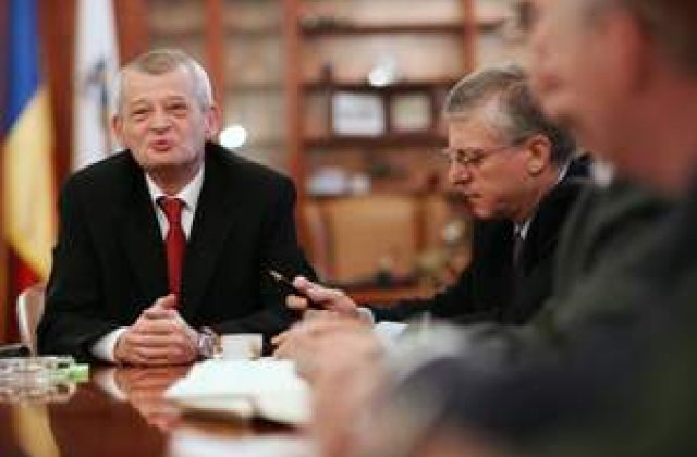 Oprescu are o noua pasiune: fantanile arteziene 