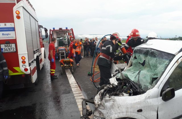 Patru persoane au murit in urma unui accident petrecut pe autostrada A1 Deva-Simeria