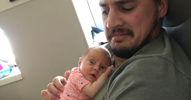  Top  Viata tinerilor parinti, in 8 imagini care nu te vor lasa indiferent