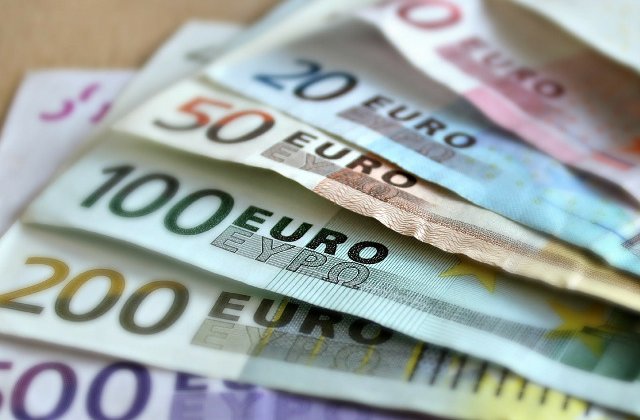 O persoana din Franta a castigat marti peste 36 de milioane de euro la loteria EuroMillions