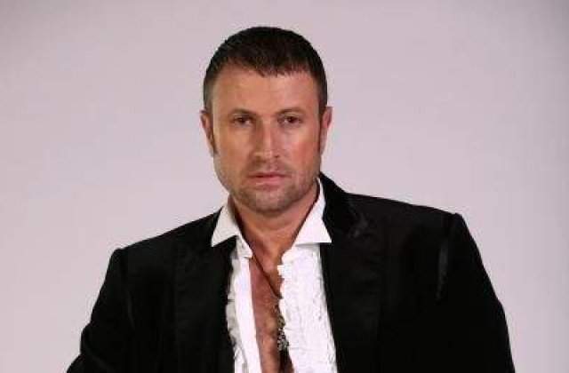 Botezatu: "Am facut si sex in patru cu mai multe femei si cu mai multi barbati"