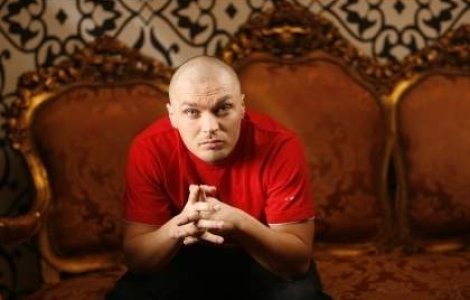 Ce romani au fost nominalizati la MTV EMA?