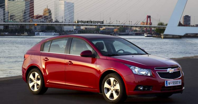 Noul Chevrolet Cruze hatchback - Preturi in Romania