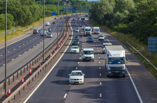 Britanicii sunt hotarati sa interzica masinile diesel si pe benzina: primarul Londrei a cerut aplicarea planului pana in 2030