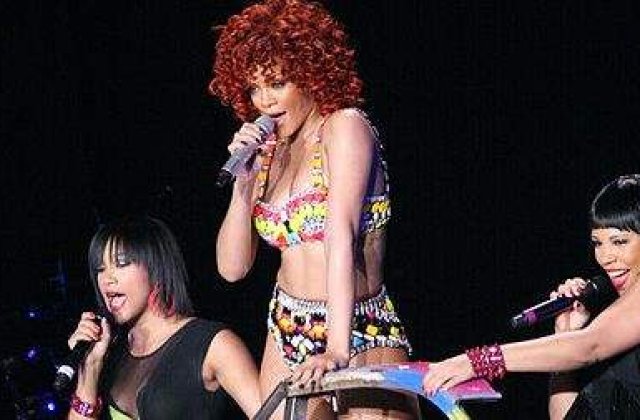 Rihanna, pe lista neagra a PETA