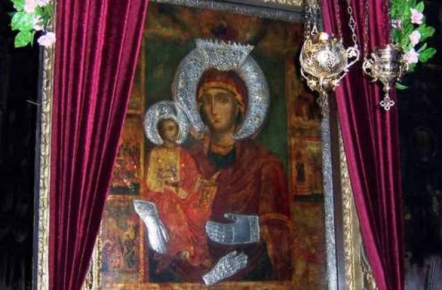 Traditii, obiceiuri si superstitii de Sfanta Maria Mica