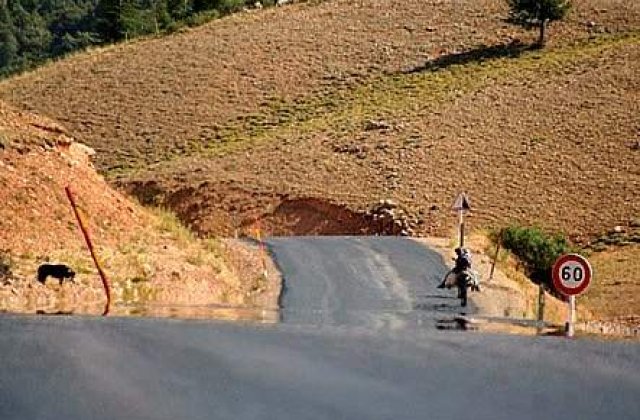 A mers pe jos un an pana acasa, dupa ce a fost jefuit in vacanta