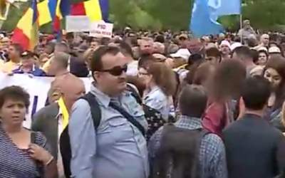 Peste 4.000 de persoane...