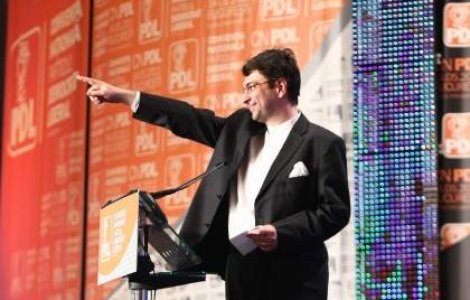 Voinescu: Scandalul imnului la meciul Romania-Franta musteste de prostie