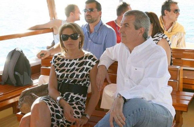 Calin si Ioana Popescu-Tariceanu au divortat