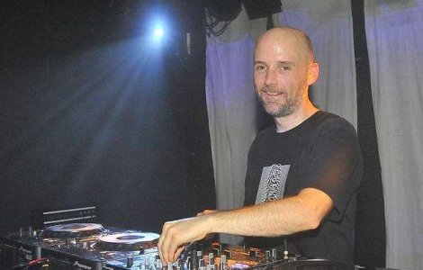 Moby vrea sa faca un film porno