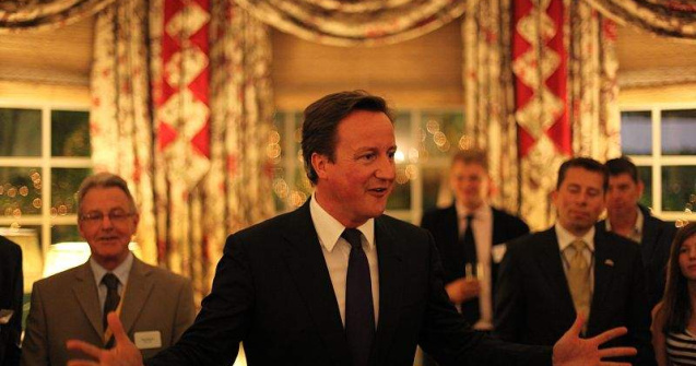 Medvedev: Cameron ar fi fost un bun agent KGB