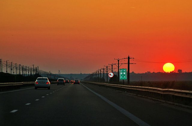 Proiect pentru eliminarea taxei de pod de la Fetesti: "Exista doua taxe pentru acelasi drum public"