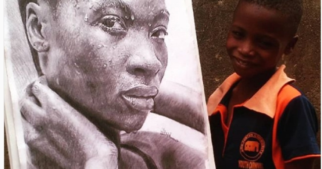 Un baietel de 11 ani din Nigeria uimeste cu picturile hiperrealiste