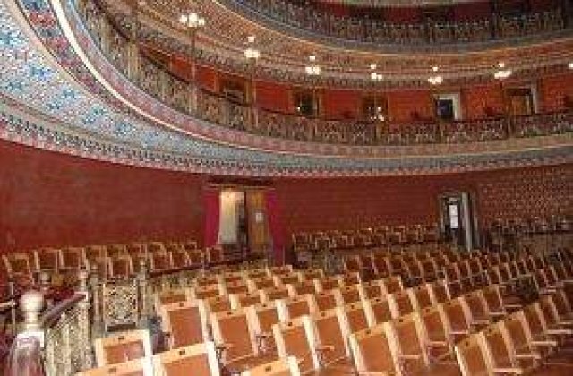 La ce piese de teatru mergem toamna aceasta