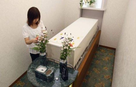 Hotel pentru morti in Japonia