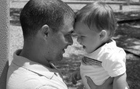 Ce se intampla cu barbatii dupa ce devin tatici?