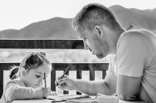 Esti parinte? Trei lucruri pe care este obligatoriu sa le faci pe timp de vara