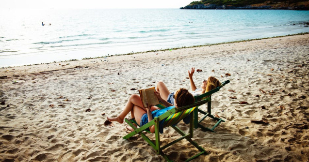  Top  7 greseli pe care le faci atunci cand aplici lotiune de plaja