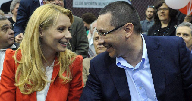 Daciana Sarbu, sotia lui Victor Ponta, demisioneaza din PSD