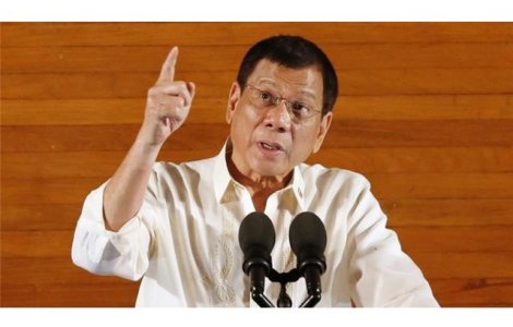 Presedintele filipinez Rodrigo Duterte promite ca va demisiona daca cineva ii va demonstra ca Dumnezeu exista