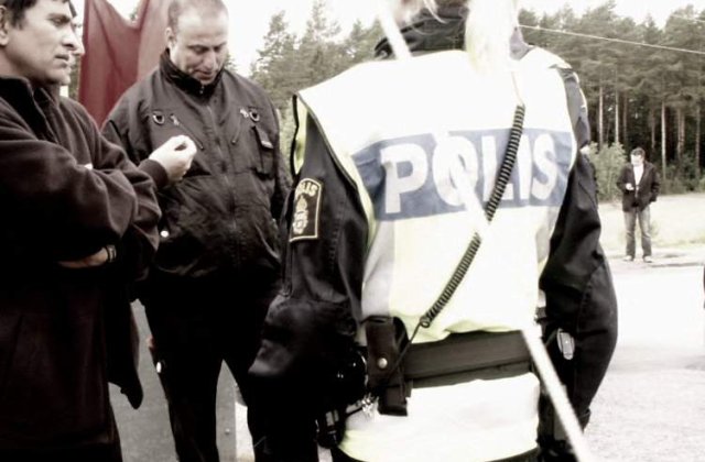 Romanca suspectata de terorism