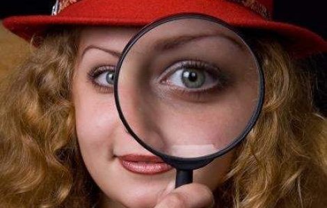  Top  Ce vedete au fost spionate de ziarele britanice?