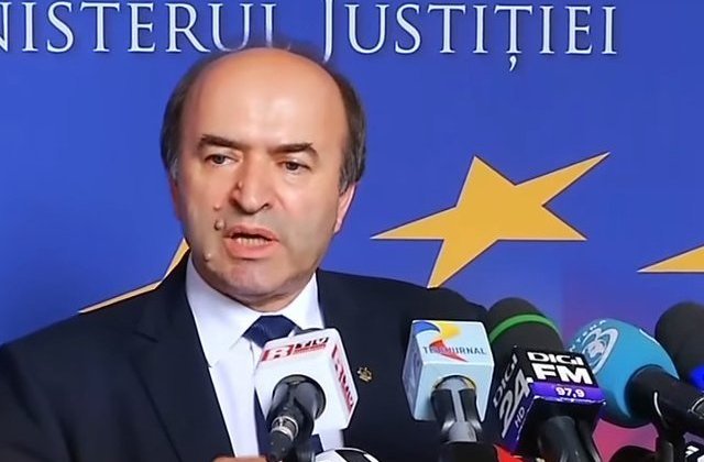 Toader: Nu se poate sa nu te intalnesti cu cei care au decizia politica