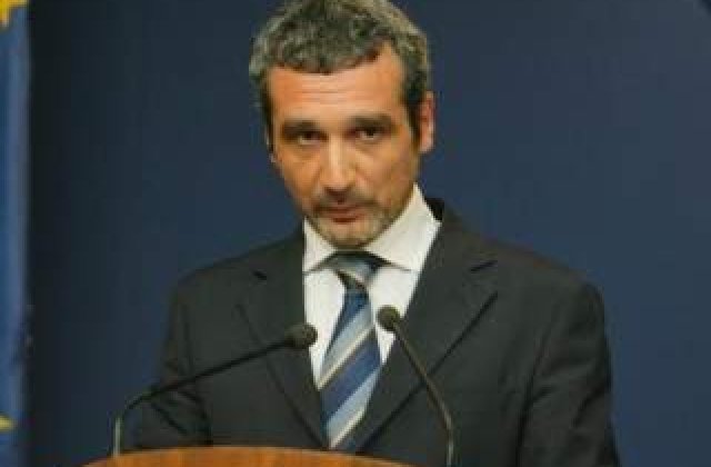 Sebastian Lazaroiu, dat afara din Guvern
