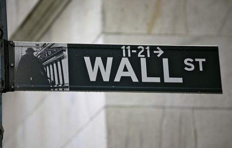 Wall Street, luat cu asalt de protestatari