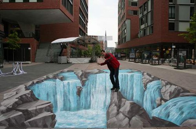 Prima groapa 3D din Capitala