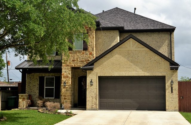 De ce merita sa-ti inchiriezi, nu sa-ti cumperi, o locuinta si masina