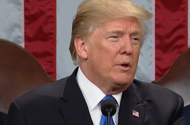 Donald Trump ii avertizeaza pe europeni ca imigratia "a schimbat caracterul" continentului