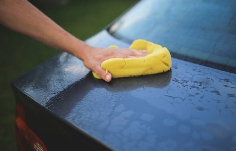 Sclavia moderna, in floare la spalatoriile de masini din Marea Britanie; mare parte a victimelor sunt romani