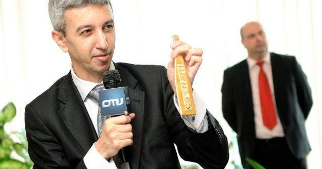 Dan Diaconescu are partid, in sfarsit