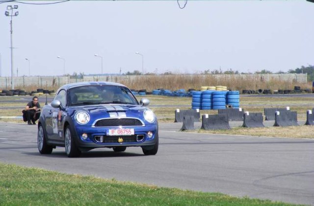 Mini Coupe Cooper S, alergat pe circuitul AMCKart