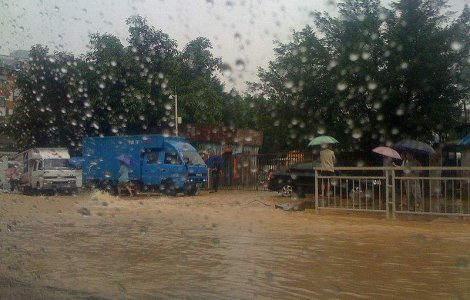 Inundatii devastatoare in China