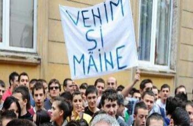 Protest la Ministerul Muncii pana la 1 octombrie