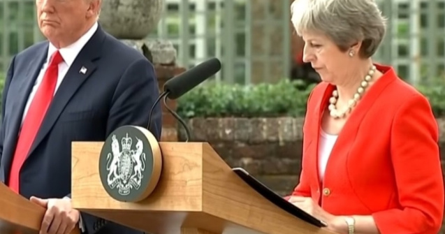Theresa May sustine ca Donald Trump a sfatuit-o sa dea in judecata UE in legatura cu Brexit-ul