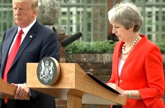 Theresa May sustine ca Donald Trump a sfatuit-o sa dea in judecata UE in legatura cu Brexit-ul