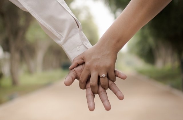 Doi libanezi care ar fi vrut sa-si petreaca luna de miere in Constanta, prinsi intrand ilegal in Romania