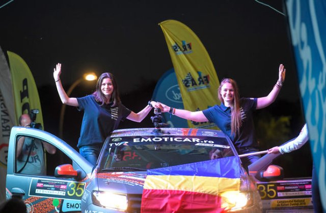 Premiera dupa aproape jumatate de secol: un echipaj romanesc 100% feminin concureaza intr-un raliu din afara tarii