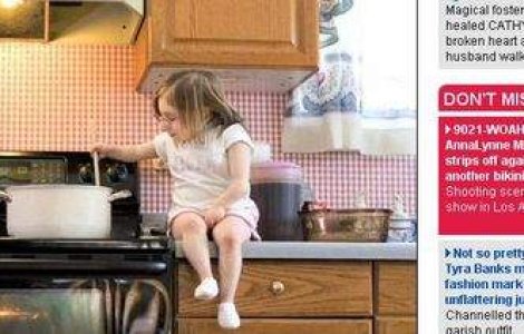  Video  Cea mai scunda femeie din lume are 69 centimetri. Cum se descurca?