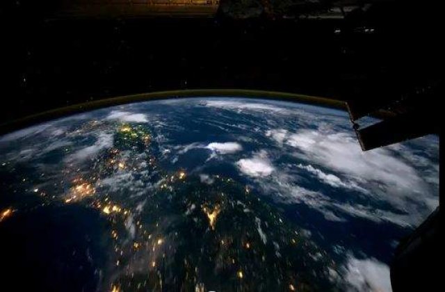 [VIDEO] Cum arata fulgerul vazut din spatiu